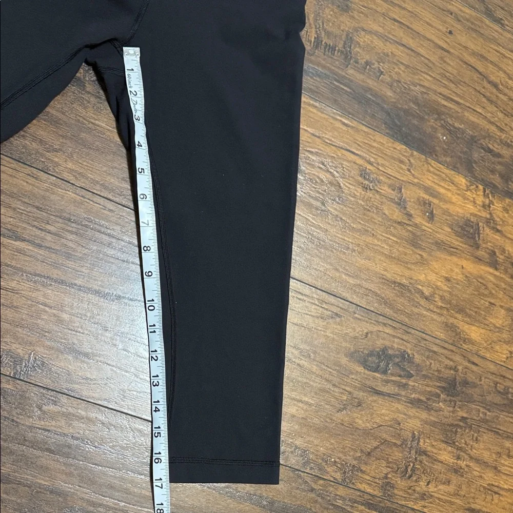 lululemon athletica Jet Black High-Waist Capris